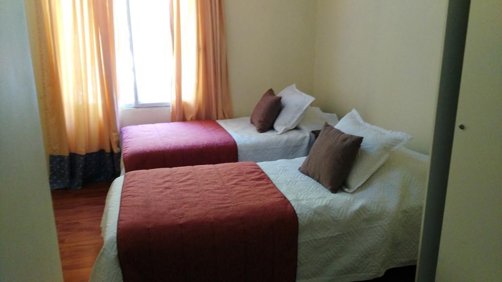Quinchamali Hostel Santiago Room photo